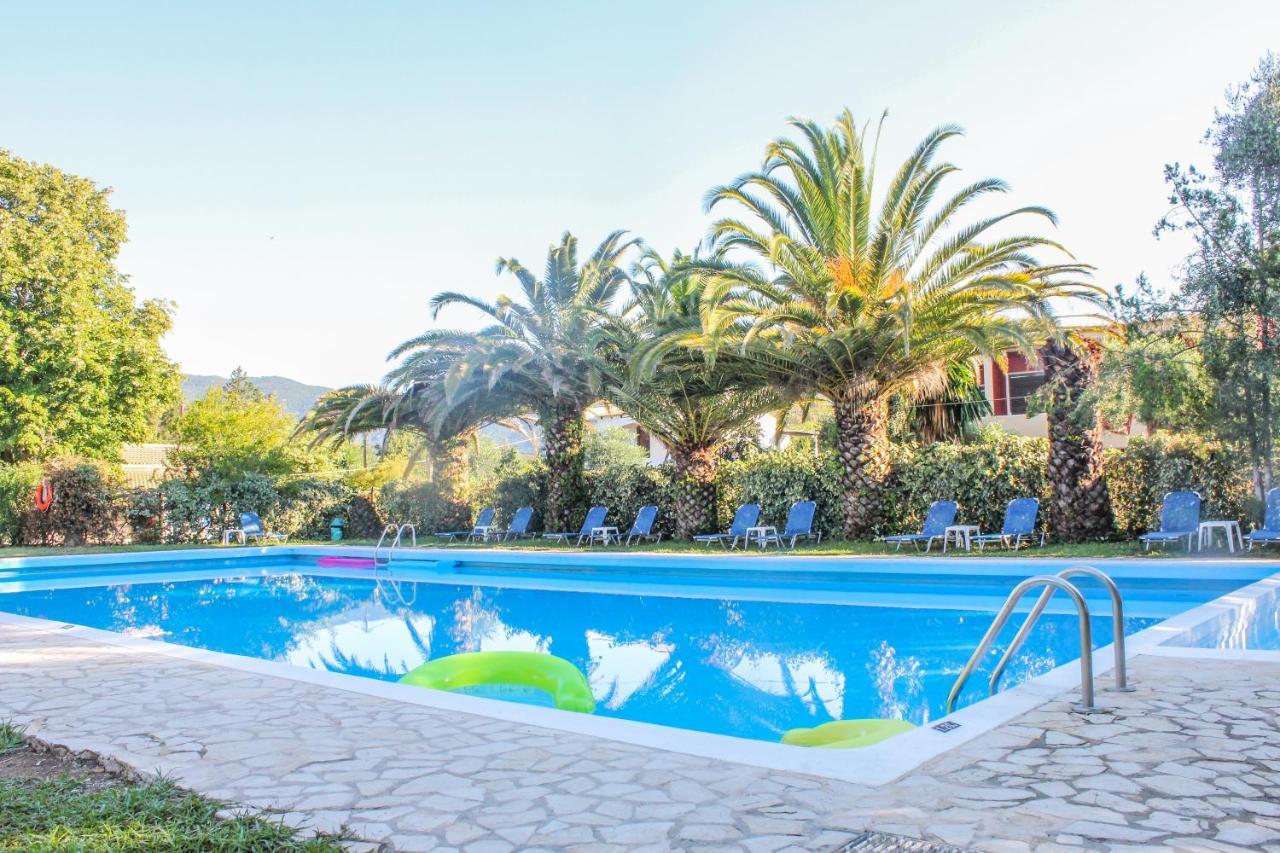 Happy Camp Mobile Homes In Karda Beach Camping Corfu  Exteriér fotografie