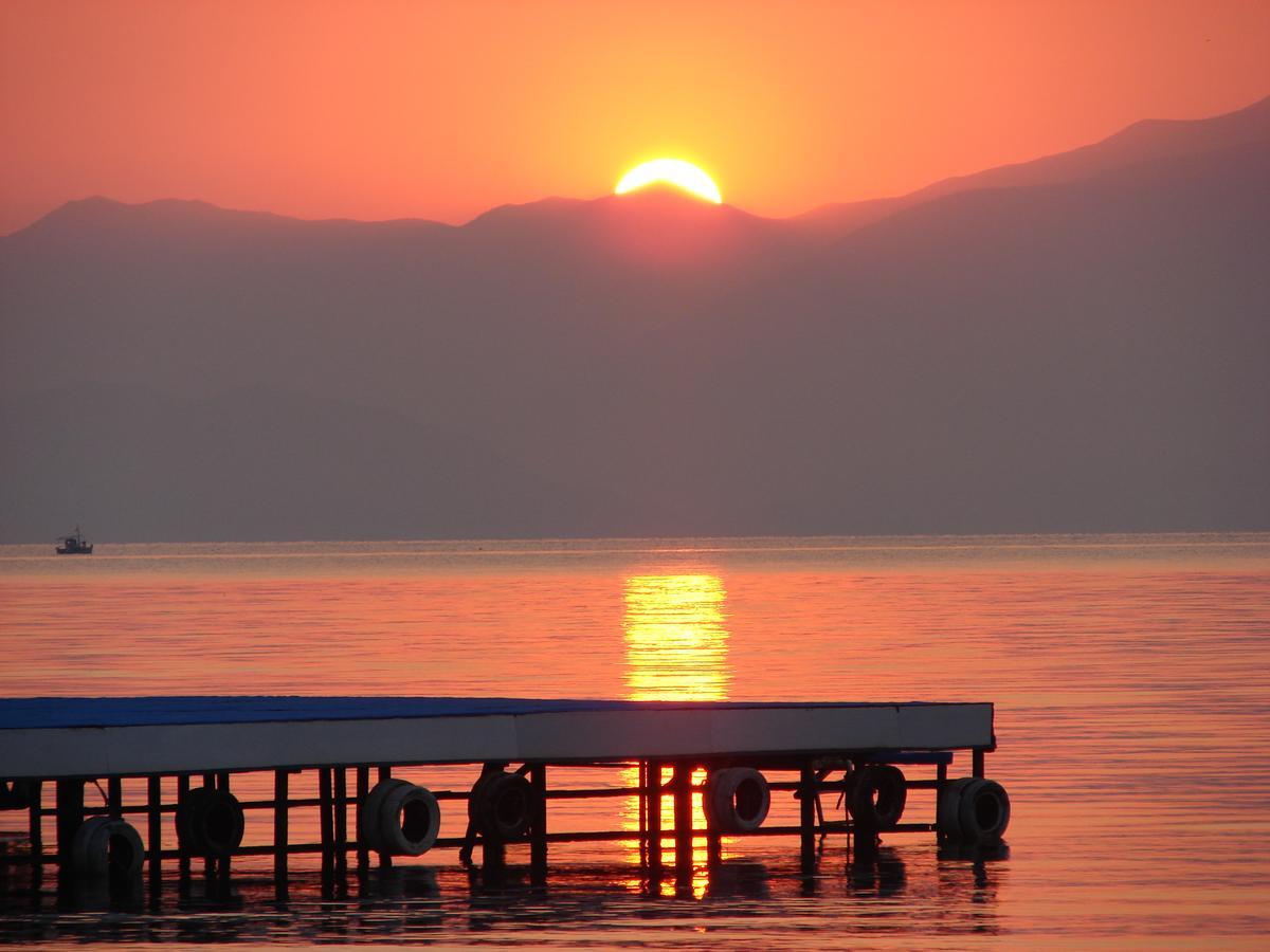Happy Camp Mobile Homes In Karda Beach Camping Corfu  Exteriér fotografie
